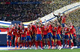 展示了羽毛 展示了羽毛